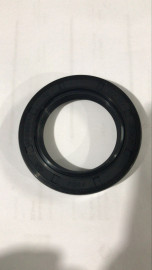 Retentor eixo piloto c�mbio Valmet 62/65/68/78/85/86/88/685/785